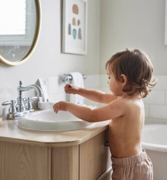 Neutral Kids Bathroom Ideas